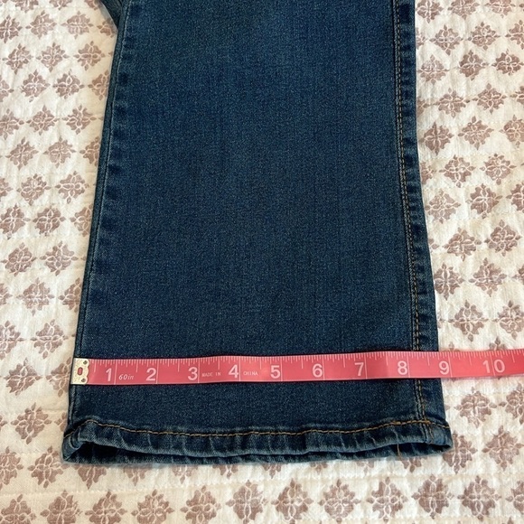 NWT Kendall & Kylie Kurvy Mid-rise Baby Boot Jean Size 11/12 Color Pasadena - Picture 15 of 15